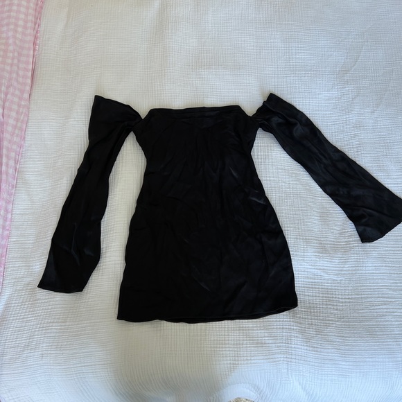 Camila Cohelo Dress - Picture 2 of 5